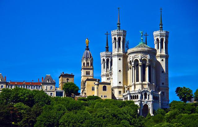 法國里昂IDPAG高等商業學院