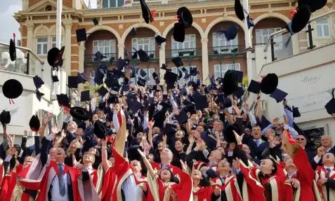 畢業典禮 畢業典禮