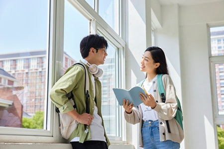 上海大學MF一般安排什么時候面試？