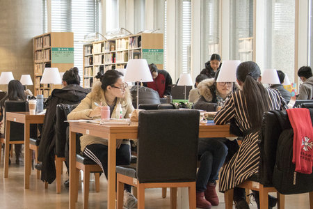 外交學在職研究生含金量