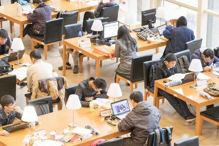 經濟法學在職博士