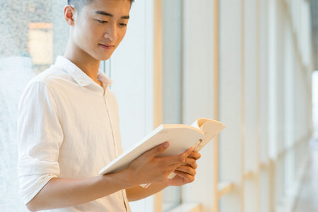 加拿大西三一大學中外合作辦學上課方式 加拿大西三一大學中外合作辦學上課方式