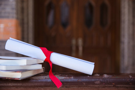 就讀上海對外經貿大學MPAcc畢業(yè)后可以獲得什么樣的證書? 就讀上海對外經貿大學MPAcc畢業(yè)后可以獲得什么樣的證書?