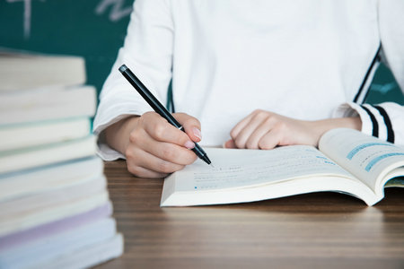 合肥工業大學MPA課程設置及研究方向