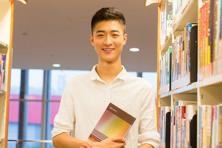 比較文學與世界文學在職研究生報考人群