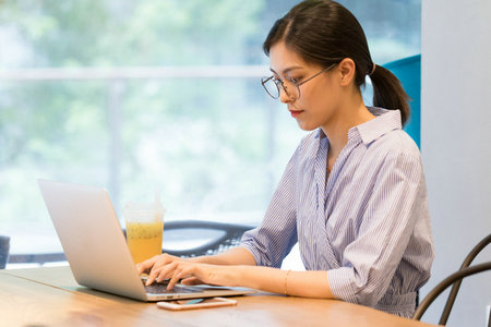 無線電物理在職研究生報考人群 無線電物理在職研究生報考人群