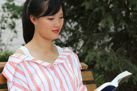 俄語筆譯非全日制研究生報考人群