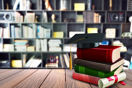 專科可以報考江漢大學(xué)非全日制研究生嗎？