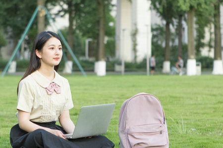 在職研究生多長時間拿畢業證 在職研究生多長時間拿畢業證