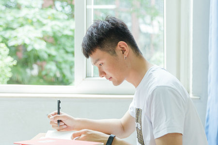 雙證在職研究生的考試時間 雙證在職研究生的考試時間