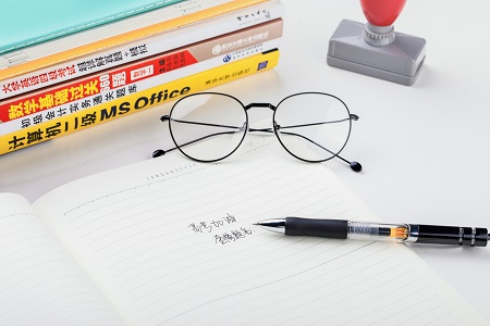 人大英語語言文學(xué)高級(jí)課程培訓(xùn)班是怎么上課的？