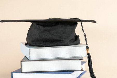 函授教育可以報考法國里昂商學院中外合辦嗎 函授教育可以報考法國里昂商學院中外合辦嗎