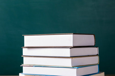 專科可以報考廣告學高級研修班嗎 專科可以報考廣告學高級研修班嗎