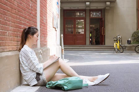 本科報(bào)考錦州醫(yī)科大學(xué)在職研究生有哪幾種方式? 本科報(bào)考錦州醫(yī)科大學(xué)在職研究生有哪幾種方式?