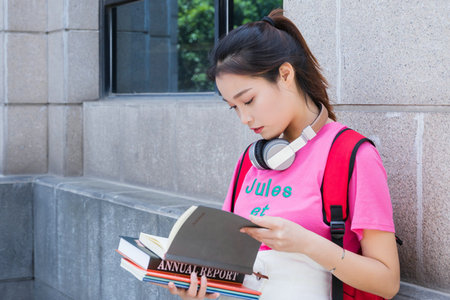 報(bào)考中國(guó)人民大學(xué)在職課程班有用嗎