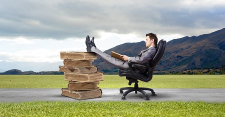  中央民族大學MPAcc專業報考時間？