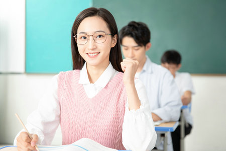 中醫臨床基礎在職研究生需要參加考試嗎 中醫臨床基礎在職研究生需要參加考試嗎