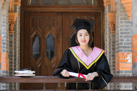 廣州中醫(yī)藥大學(xué)在職研究生就業(yè)優(yōu)勢(shì)