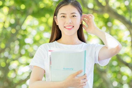 法國巴黎高等商業(yè)學(xué)院在職研究生報考條件及流程