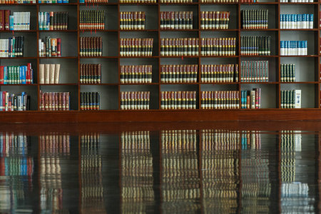 香港都會大學同等學力申碩報名及考試時間