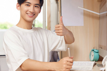 赫瑞瓦特大學-愛丁堡商學院報考條件及流程 赫瑞瓦特大學-愛丁堡商學院報考條件及流程