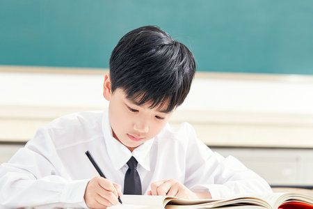 中國政法大學同等學力結業證書