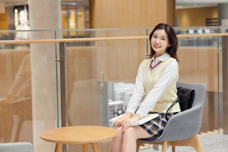 英國薩福克大學畢業獲得什么證書