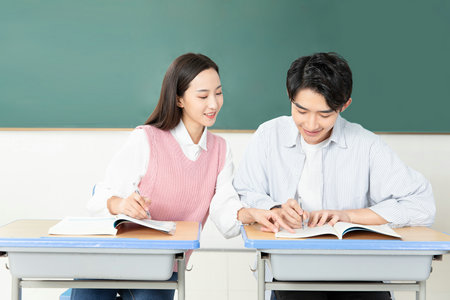 法國(guó)ISG高等管理學(xué)院國(guó)際博士好考嗎 法國(guó)ISG高等管理學(xué)院國(guó)際博士好考嗎