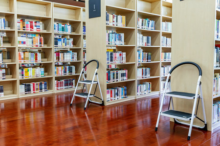 西安外國(guó)語(yǔ)大學(xué)非全日制研究生在哪里報(bào)名