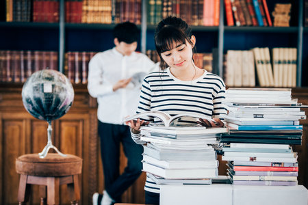 馬來西亞亞洲城市大學國際博士證書 馬來西亞亞洲城市大學國際博士證書