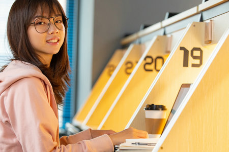 美國西東大學國際博士好考嗎