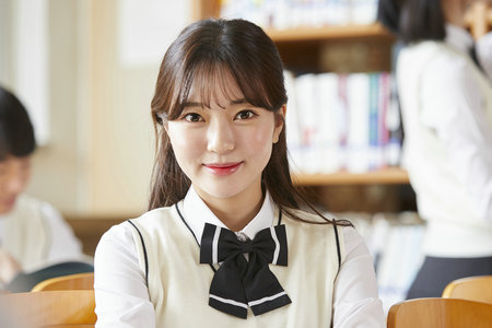 美國凱澤大學國際博士有雙證嗎