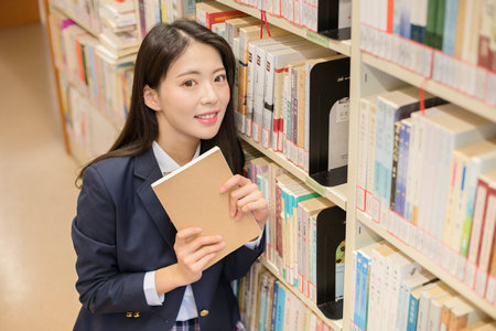 美國雪蘭多大學國際博士上課方式