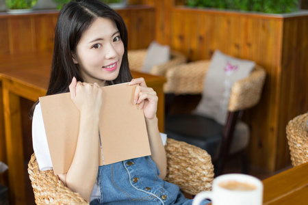 上海大學(xué)非全日制研究生學(xué)費一覽表