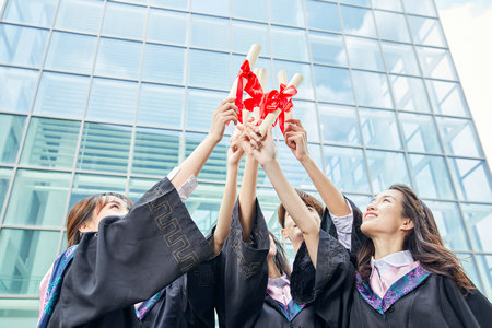 荷蘭商學院報名及考試時間