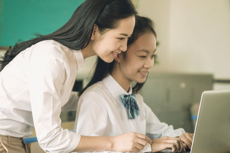 臨床醫學非全日制研究生就業方向與前景