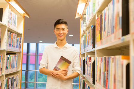 法律（非法學）非全日制研究生報名入口