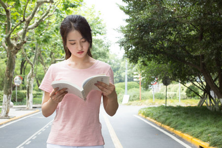 道路與鐵道工程在職研究生就業(yè)方向與前景 道路與鐵道工程在職研究生就業(yè)方向與前景