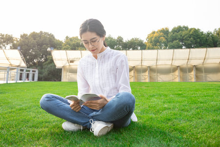 教育史在職研究生就業方向與前景