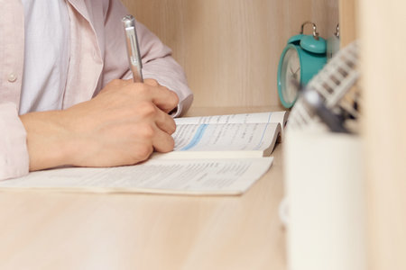 重慶師范大學(xué)非全日制研究生學(xué)費(fèi)一覽表