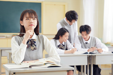 長江大學非全日制研究生學費一覽表 長江大學非全日制研究生學費一覽表