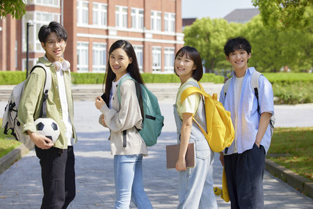 上海音樂(lè)學(xué)院非全日制研究生學(xué)費(fèi)一覽表