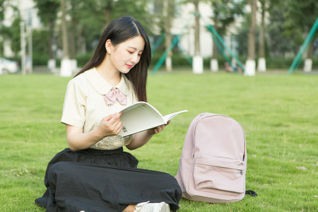 美國羅商大學國際博士報考條件