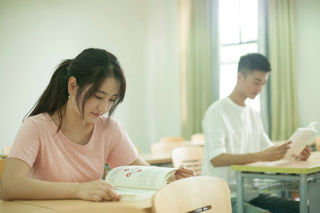 中山大學非全日制研究生報考條件2025年，報考要點！