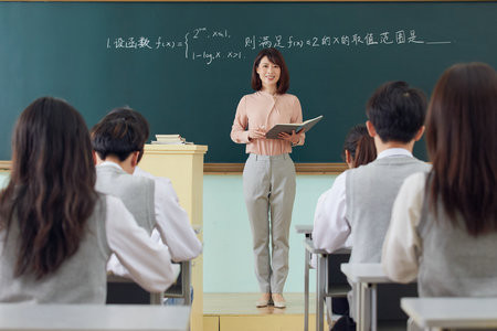 看看你符合嗎？法國(guó)布雷斯特商學(xué)院國(guó)際博士報(bào)考條件