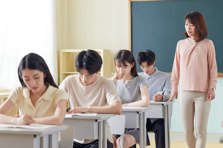 2025年基礎醫學在職研究生報名及考試時間、注意事項詳解