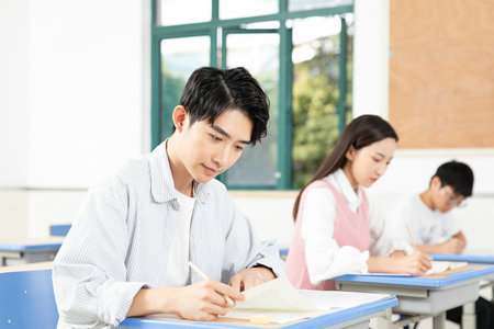 教育學高級研修班學費 教育學高級研修班學費