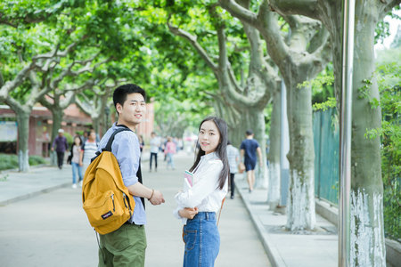 公共管理國際博士學費