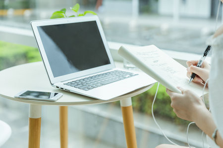 漁業(yè)發(fā)展非全日制研究生學費一覽表2025年！一年多少錢？