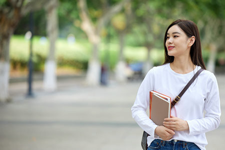 報考MBA高級研修班需要多少錢，學費貴嗎？